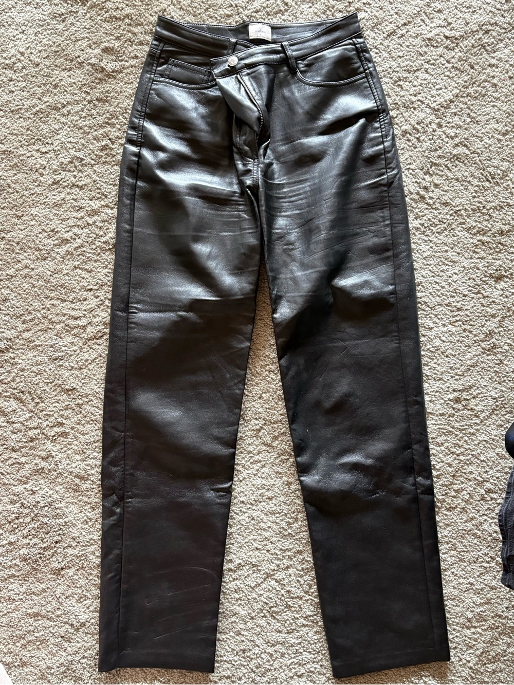 Aritzia(Wilfred) Black Faux Leather Pants